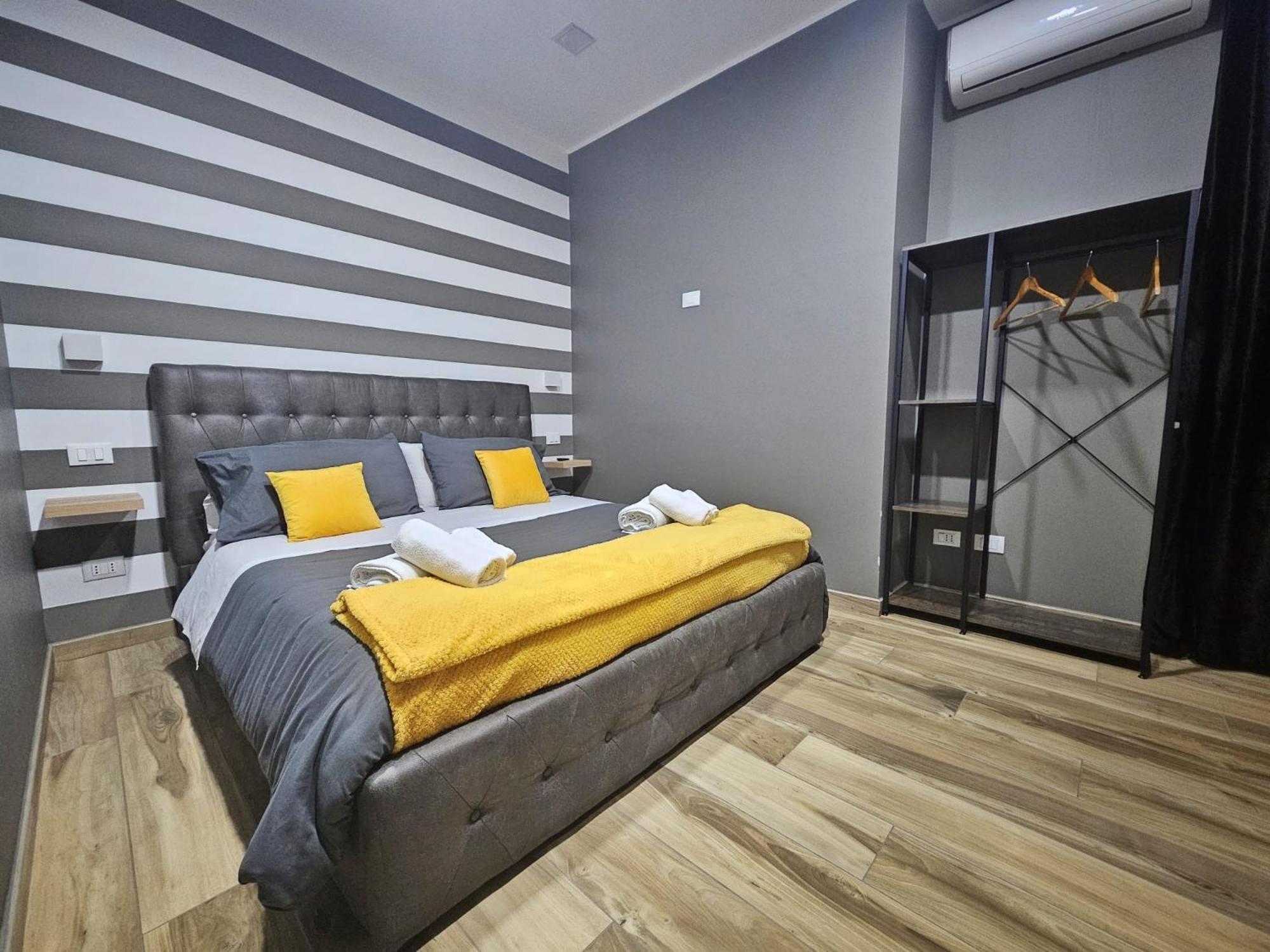 B&B Be Happy Taranto Exterior photo